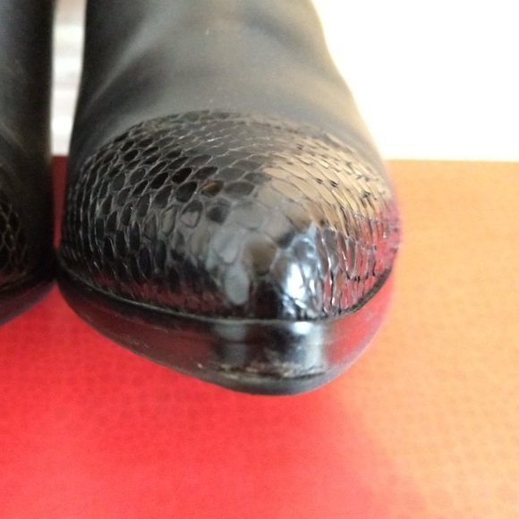 Donald J. Pliner "Vaughn W-5" Black Water Snake Leather Boot Size 8 - Picture 13 of 16
